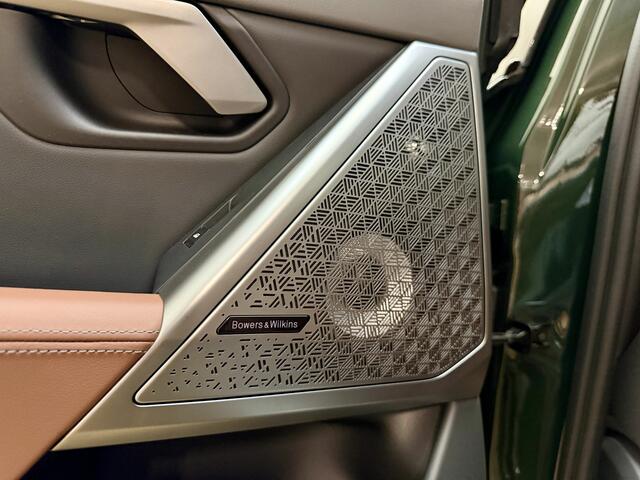 BMW 5-SERIE 550e ///M-Sport / xDrive / 489 PK / INDIVIDUAL / Brewster Green / Uniek / B&W HiFi / FULL OPTION