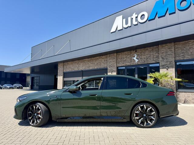 BMW 5-SERIE 550e ///M-Sport / xDrive / 489 PK / INDIVIDUAL / Brewster Green / Uniek / B&W HiFi / FULL OPTION