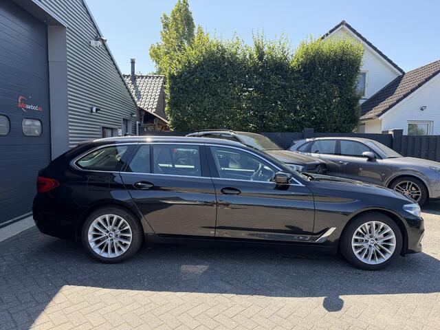 BMW 5-SERIE Touring 540i xDrive High Executive Edition | Panoramadak | 360* Camera | Elektrische Achterklep | Climate Control |