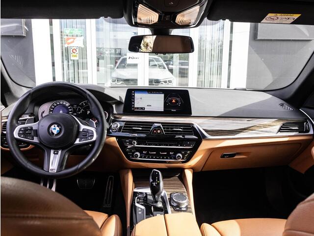 BMW 5-SERIE Touring 530i High Executive