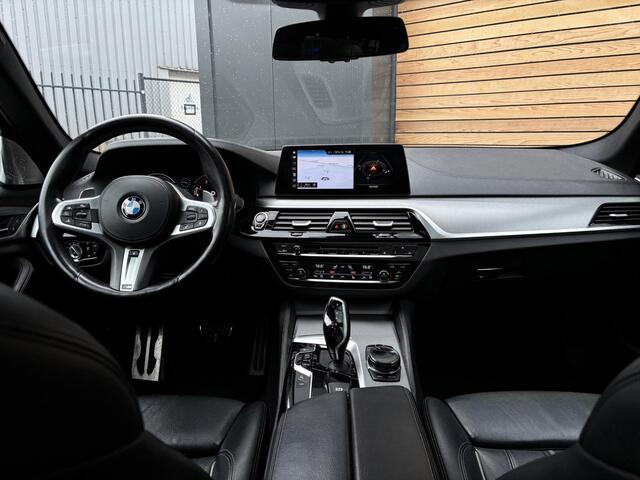 BMW 5-SERIE Touring 540i xDrive M-sport BOWERS&WILKINS|REAR-ENTERTAINMENT|HEAD-UP|PANO|TREKHAAK
