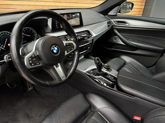 BMW 5-SERIE Touring 540i xDrive M-sport BOWERS&WILKINS|REAR-ENTERTAINMENT|HEAD-UP|PANO|TREKHAAK