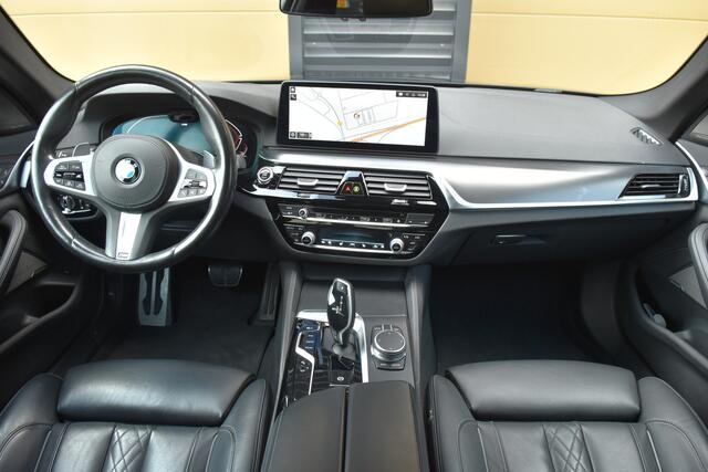 BMW 5-SERIE 530i High Executive Edition * M-Sport * Glasdak * Head-up * Sportremmen * 4-Zone Airco * Laserlicht *