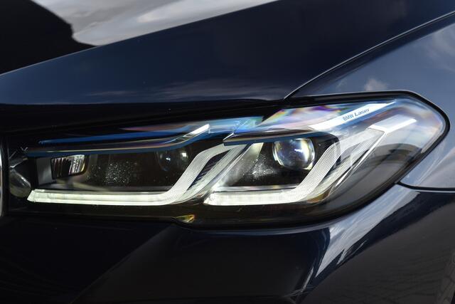 BMW 5-SERIE 530i High Executive Edition * M-Sport * Glasdak * Head-up * Sportremmen * 4-Zone Airco * Laserlicht *