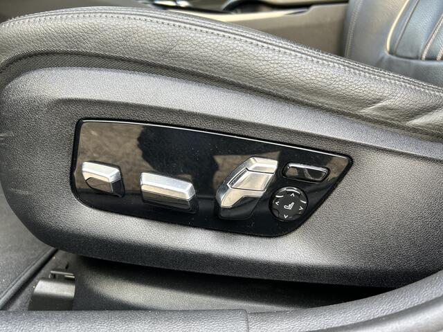 BMW 5-SERIE Touring 530e High Executive | Laser | HUD | Keyless | Panoramadak | 360 Camera | 90% SOH |