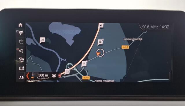 BMW 5-SERIE 520d xDrive High Executive Trekhaak / Leer / Navigatie