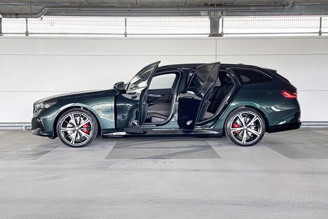 BMW 5-SERIE Touring 530e M Sport Edition