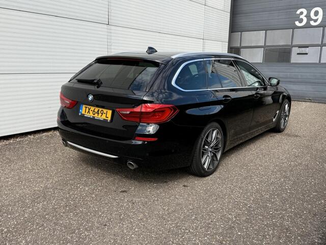 BMW 5-SERIE Touring 520i Corp. L. H. Ex.