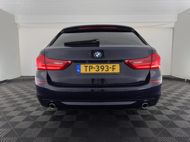 BMW 5-SERIE Touring 520d Executive Aut. *LEATHER | FULL-LED | NAVI-FULLMAP | COMFORT-SEATS | PRIVACY-GLASS | ECC | PDC | CRUISE | 17''ALU*