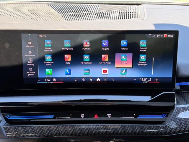 BMW 5-SERIE 520I AUT. M SPORTPAKKET PRO PANO-DAK LEER HEAD-UP NAVI CAMERA CARPLAY MEMORY HK SOUND