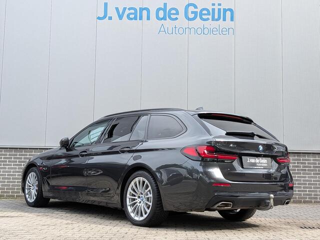 BMW 5-SERIE Touring 530e xDrive Business Edition Plus | Panorama | Trehaak | Laser | Ambient | Comfortzetels