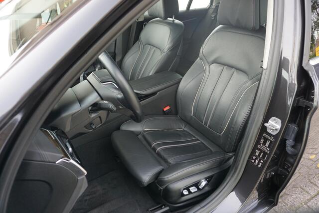 BMW 5-SERIE Touring 530i xDrive High Executive