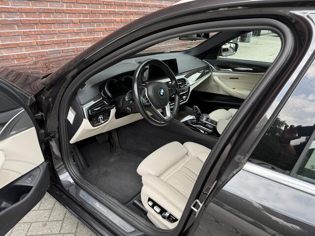 BMW 5-SERIE Touring 520i High Executive