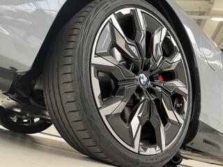BMW 5-SERIE
