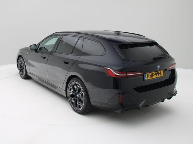 BMW 5-SERIE Touring 530e M Sport Edition / Trekhaak / Luxe! / Origineel NL