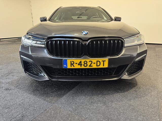BMW 5-SERIE 520i Touring Full option | M Sportpakket | Carplay | Shadow line | Laser Led