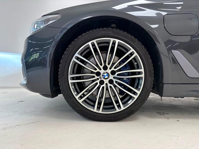 BMW 5-SERIE 530e xDrive M-Sport | Harman/Kardon | Schuif/kanteldak | Co-Pilot |