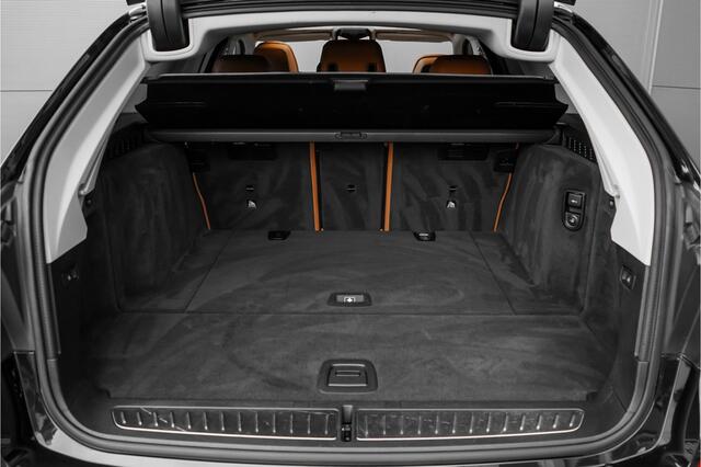 BMW 5-SERIE Touring 530i High Executive Luxury Pano Camera HiFi Leder ACC