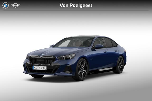 BMW 5-SERIE Sedan 530e M Sport Edition | M Sportpakket Pro | Innovation Pack | Travel Pack | Comfort Pack