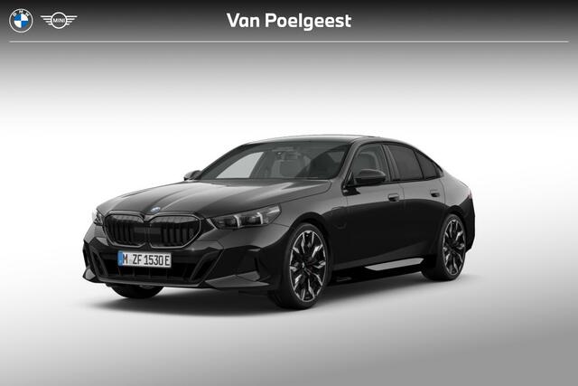 BMW 5-SERIE Sedan 530e M Sport Edition | M Sportpakket Pro | Innovation Pack | Travel Pack | Comfort Pack