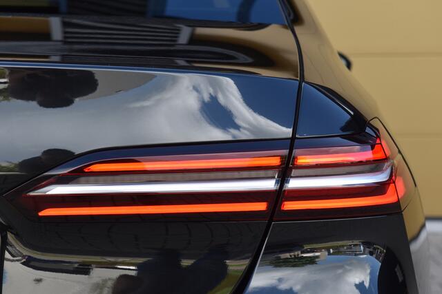 BMW 5-SERIE 550e xDrive * Harman/Kardon * Trekhaak * SOH 96% * Comforttoegang * 20' LM * Comfortstoelen *