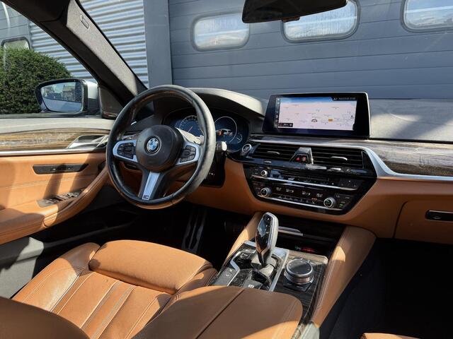 BMW 5-SERIE Touring 530d High Executive M-Sport | 360* Camera | Harmon Kardon | Navigatie | Stoelverwarming |