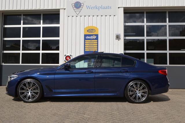 BMW 5-SERIE 520i High Ex. Ed.