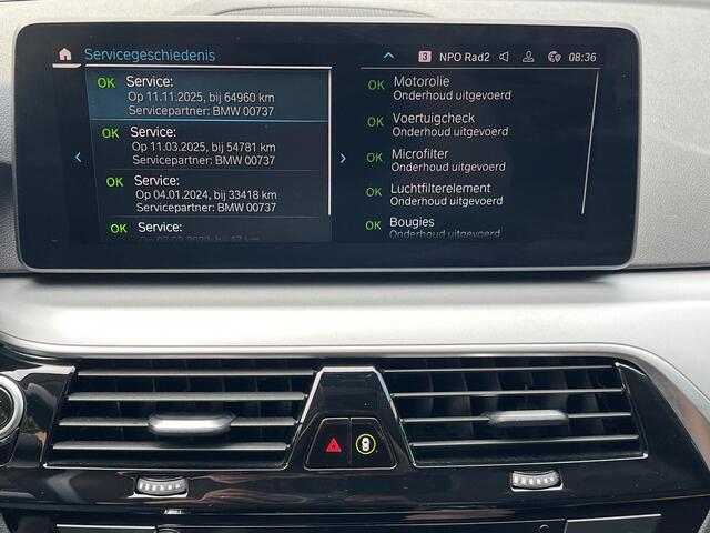 BMW 5-SERIE Touring 530e Business Edition Plus / Dealer Onderhouden / Head- Up Display / Stoelverwarming / Achteruitrijcamera / 1.700 kg trekgewicht / Navigatie / Apple Carplay & Android Auto / Climate Control / 18"LM Velgen /