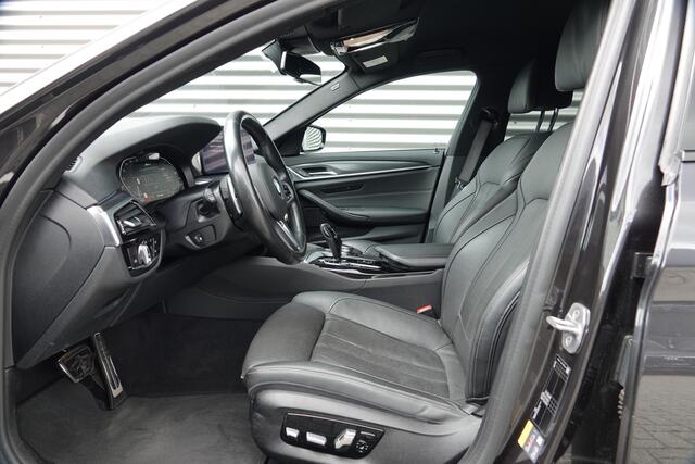 BMW 5-SERIE Touring 530e xDrive High Executive | M-Sport | Laser | Head-Up | Ventilatie | ACC |