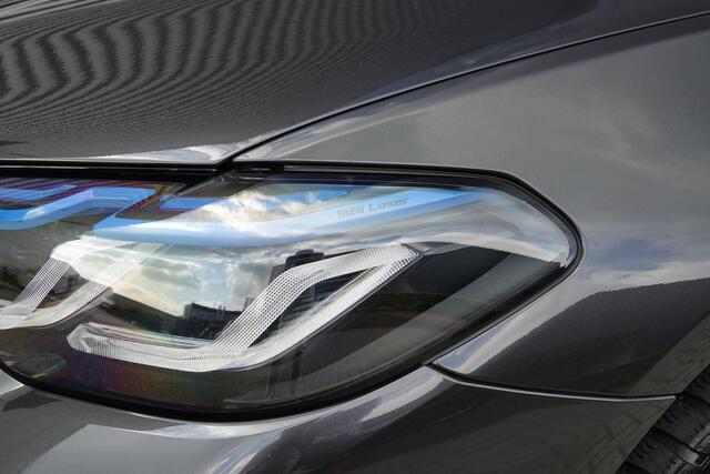 BMW 5-SERIE Touring 530e xDrive High Executive | M-Sport | Laser | Head-Up | Ventilatie | ACC |