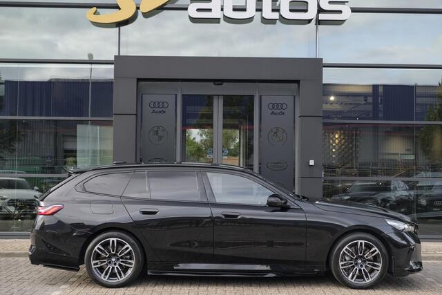 BMW 5-SERIE Touring 550e 490pk M-sport xDrive Panoramadak *BTW* Bowers&Wilkins Trekhaak Head-up M-perfomance look