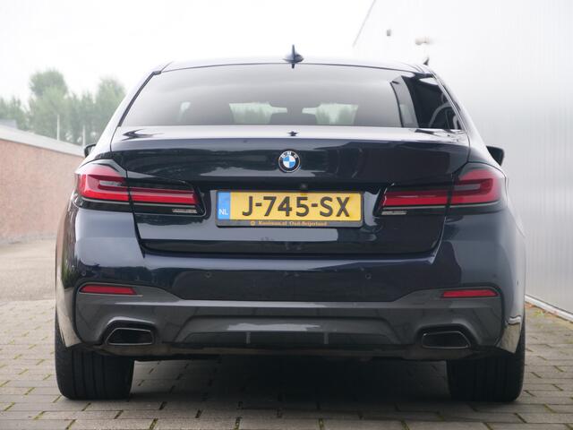 BMW 5-SERIE 520i High Executive Edition 184 Pk Automaat M-pakket / Navi / DAB / Apple Carplay / Leer