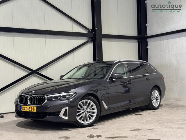 BMW 5-SERIE Touring 530e Luxury | navi | leder | led | driving assistant |