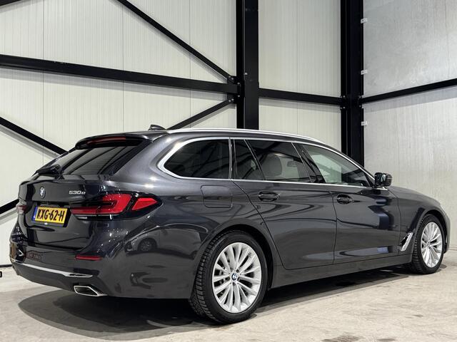 BMW 5-SERIE Touring 530e Luxury | navi | leder | led | driving assistant |