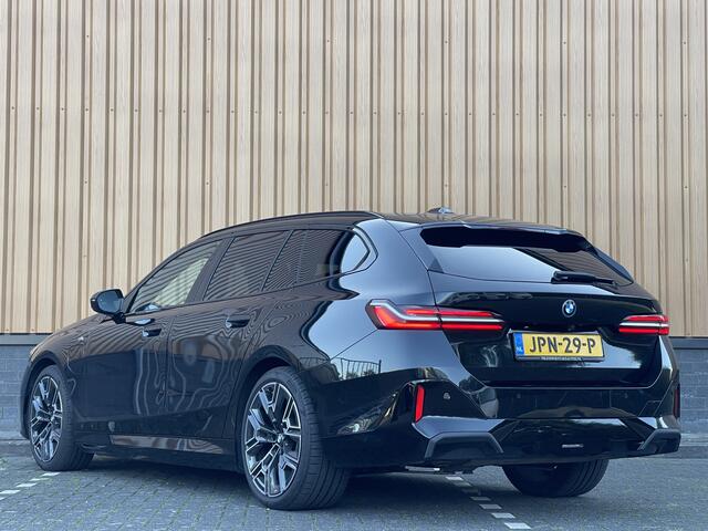 BMW 5-SERIE Touring 530e M Sport Edition | Origineel Nederlands | Elektrische Trekhaak | Keyless Go & Entry | Harman & Kardon | Apple Carplay |