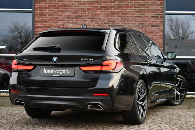 BMW 5-SERIE Touring 530e xDrive M-Sport Pro Pano Trekh ACC HUD H/K Massage+Koel 4WS DDC