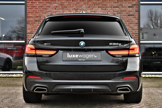 BMW 5-SERIE Touring 530e xDrive M-Sport Pro Pano Trekh ACC HUD H/K Massage+Koel 4WS DDC