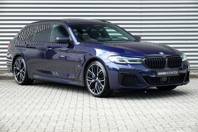 BMW 5-SERIE Touring 530i High Executive Edition M-Sport | Panodak | Trekhaak | Laser | HUD | H&K |