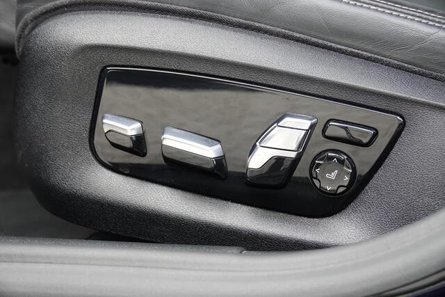 BMW 5-SERIE Touring 530i High Executive Edition M-Sport | Panodak | Trekhaak | Laser | HUD | H&K |