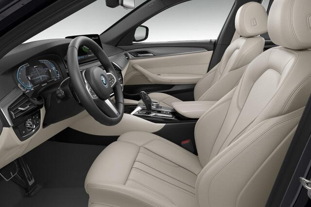 BMW 5-SERIE Touring 530e | High Executive | M Sport | Driving Assistant Professional |