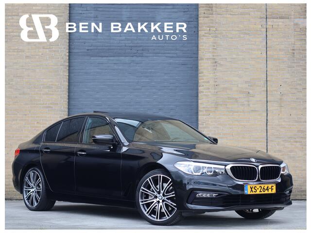 BMW 5-SERIE 530i xDrive Sport Line | HUD | Comfortstoelen | Schuif-/kanteldak | 759i Individual