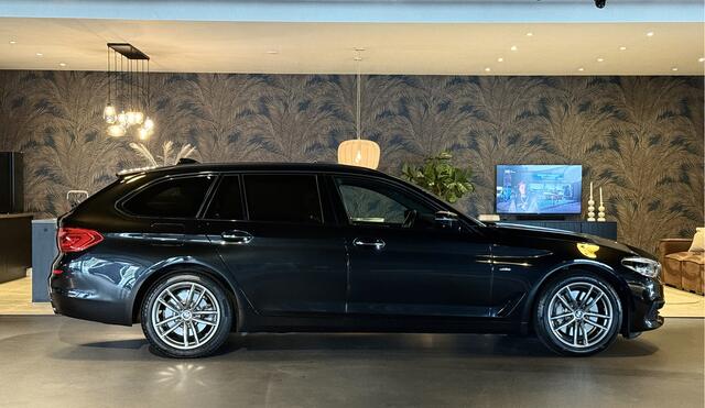 BMW 5-SERIE Touring 530i High Exe I Pano I Head-Up I Camera – foto 6