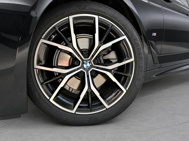 BMW 5-SERIE Touring 520i Business Edition Plus | Trekhaak elek. | Leder – foto 8