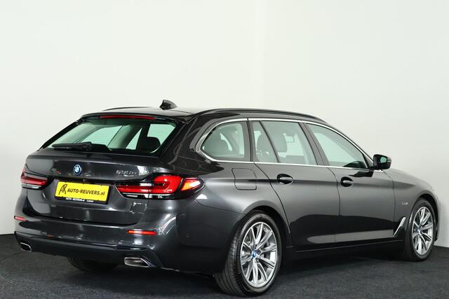 BMW 5-SERIE Touring 530e xDrive Business Edition Plus Navi / Cruise / HUD / Panorama / Carplay – foto 2