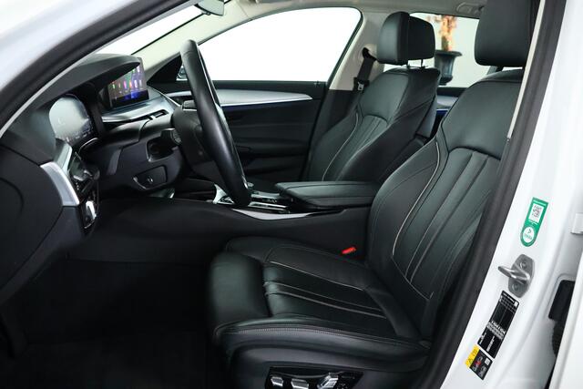BMW 5-SERIE Touring 530e xDrive Business Edition Plus Navi / Cruise / HUD / Panorama / Carplay – foto 3
