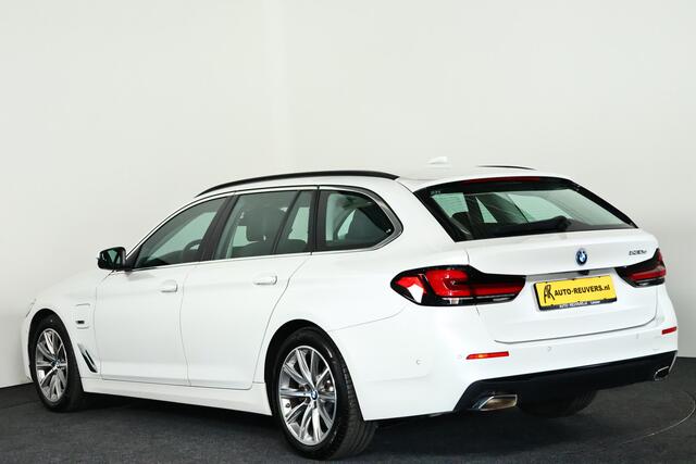 BMW 5-SERIE Touring 530e xDrive Business Edition Plus Navi / Cruise / HUD / Panorama / Carplay – foto 6