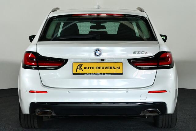 BMW 5-SERIE Touring 530e xDrive Business Edition Plus Navi / Cruise / HUD / Panorama / Carplay – foto 9