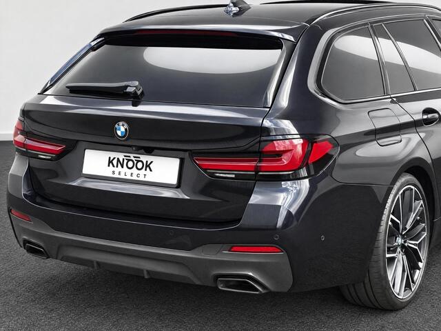 BMW 5-SERIE Touring 530d High Executive M Sport Pakket Automaat / Live Cockpit Professional / Head-Up Display / Panoramadak / Laser / Adaptieve Cruise Control / Stoelverwarming / HiFi / 20 Inch / Sportstoelen voor / DAB – foto 5