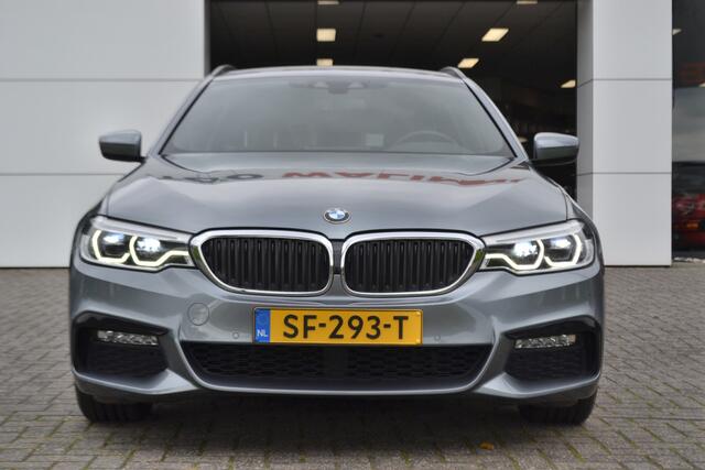 BMW 5-SERIE Touring 520i M Sportpakket | NL Auto | Stoelverst el geheug. | Stoelverw. | Trekhaak 2000kg |