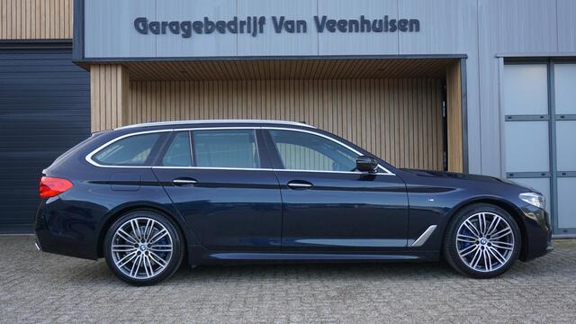 BMW 5-SERIE Touring 530i 252pk M-Sport High Executive Pano.Dak Nappa-Leder Adap-LED 19inch LM Virtual Cockpit HUD *NL auto*